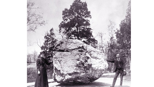 Rocking Stone, Bronx Park, about 1895-640