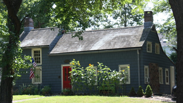 Brougham Cottage-4746 Amboy Road-5