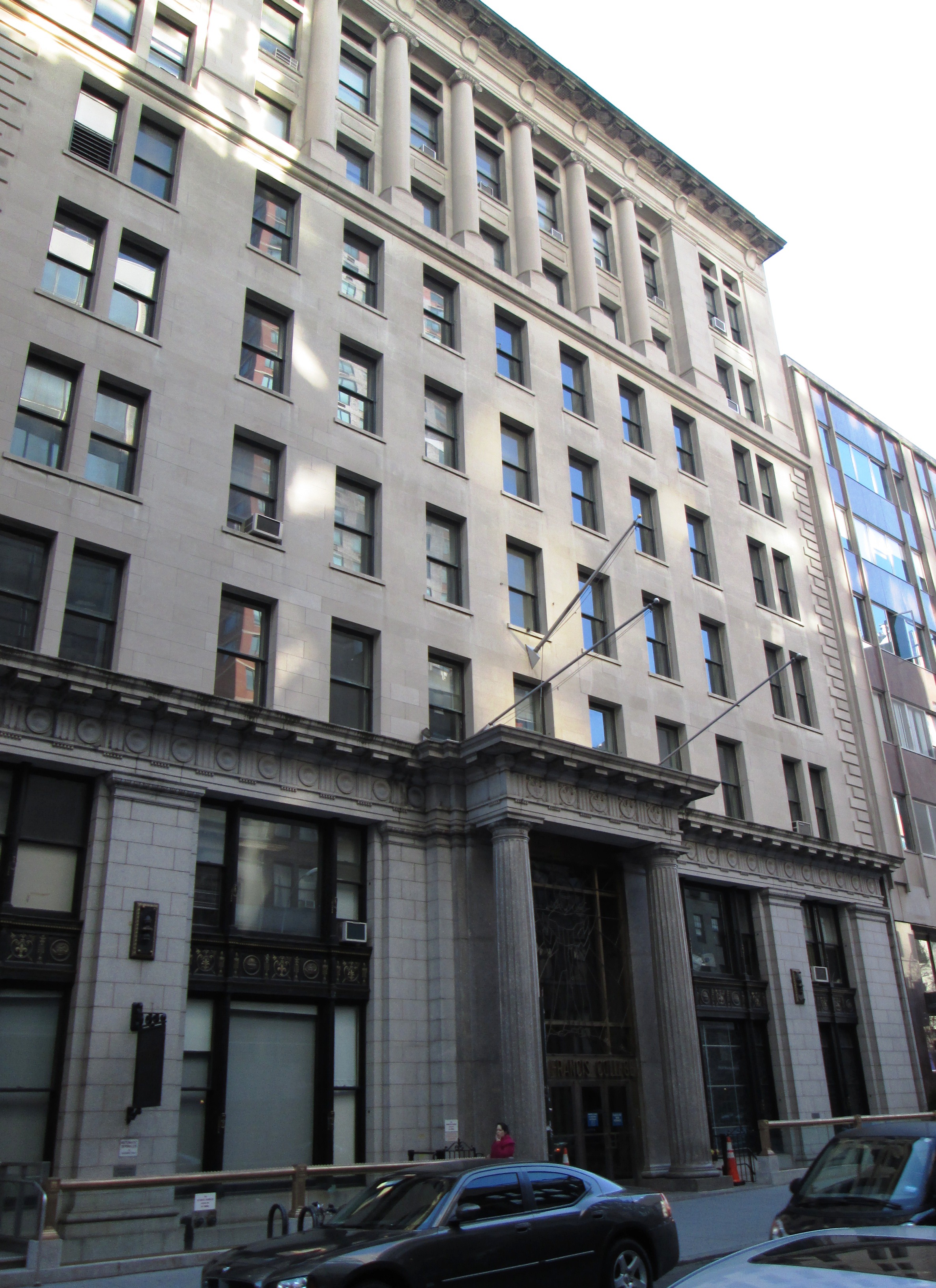 brooklyn-union-gas-company-headquarters-from-east-hdc