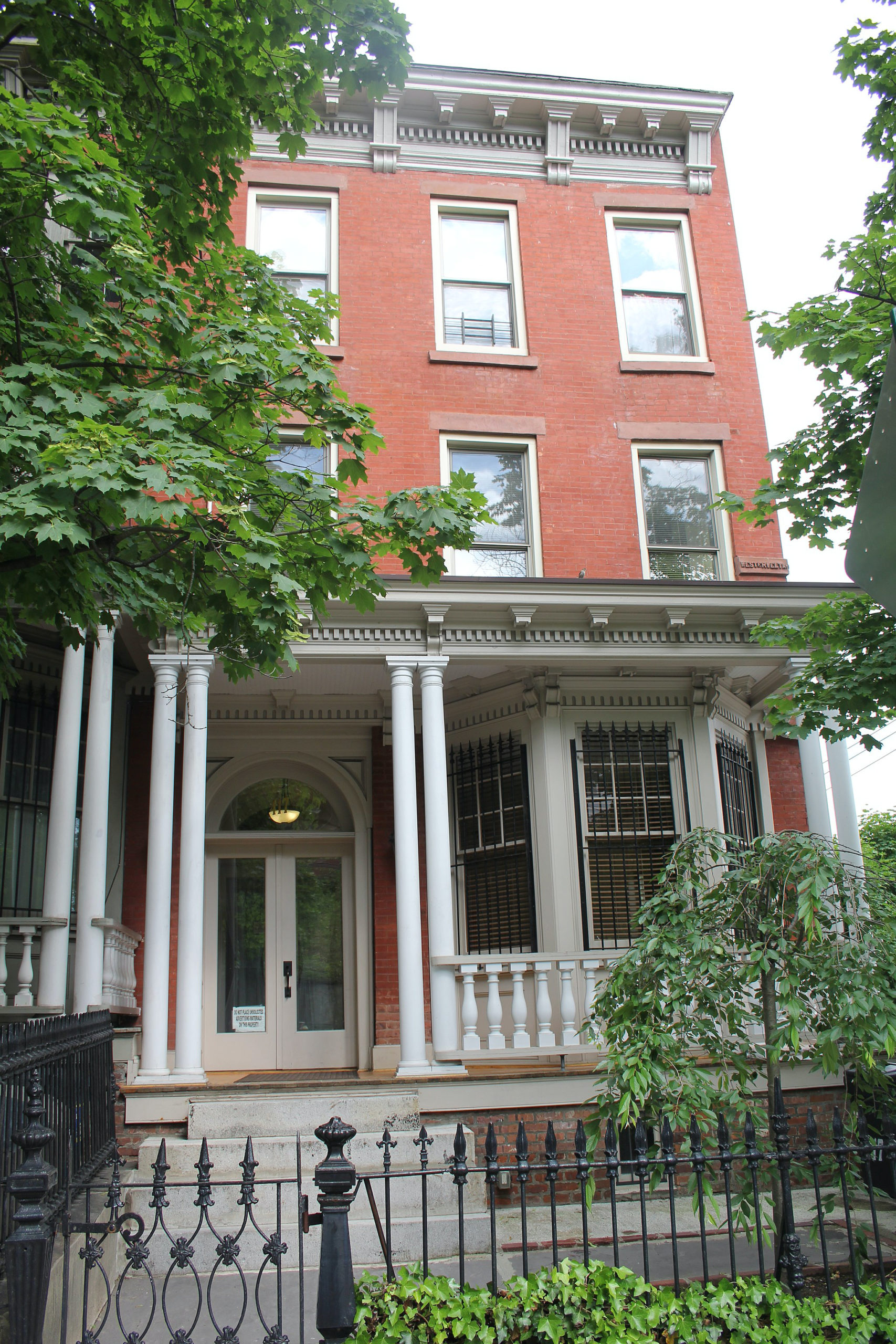 417 Westervelt Avenue House HDC